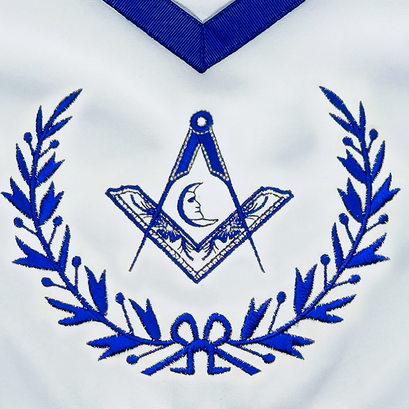 Blue Lodge Junior Deacon Apron – Masonic Officer Regalia with Machine Embroidered Wreath & Square and Compass with Moon – Royal Blue Ribbon Detailing - Image 2