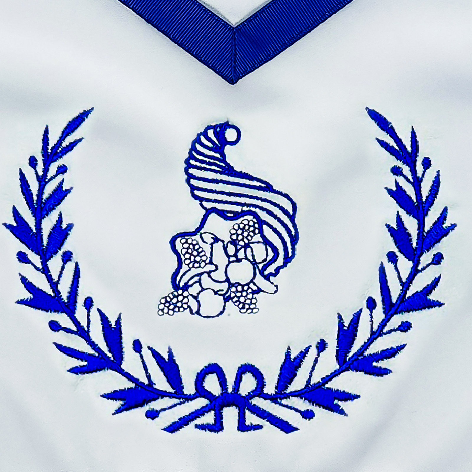 Blue Lodge Senior Steward Apron – Masonic Officer Regalia with Machine Embroidered Wreath & Cornucopia – Royal Blue Ribbon Detailing - Image 2